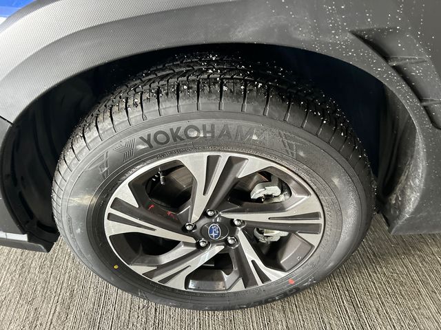 2026 Subaru Crosstrek Premium - Photo 8