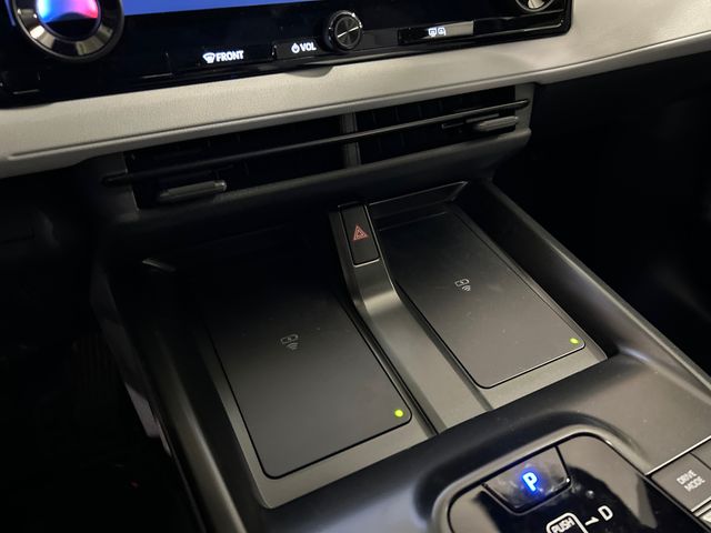 2026 Subaru Solterra Premium - Photo 18