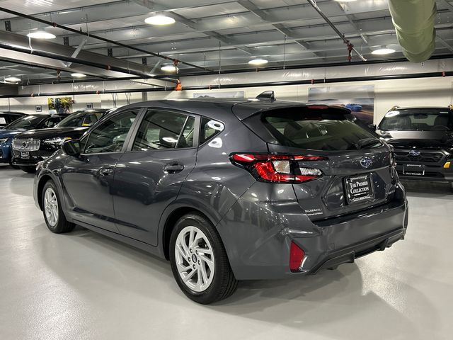 2025 Subaru Impreza Base photo 4