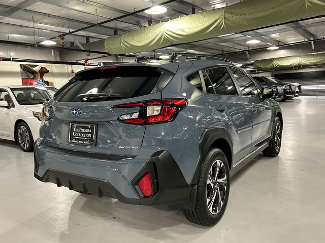 2025 Subaru Crosstrek Premium photo 2