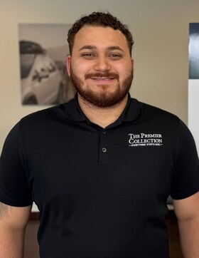 Staff member Sincere Perez from ID_6ea678289074