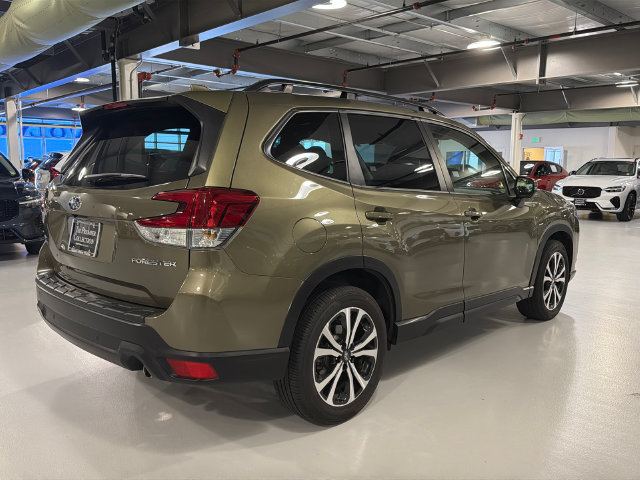 Used 2022 Subaru Forester Limited SUV