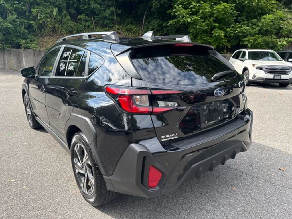 Used 2024 Subaru Crosstrek Premium SUV