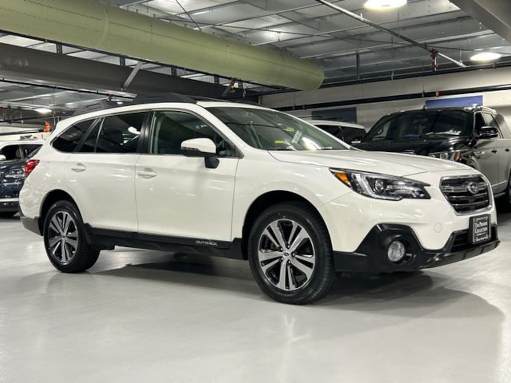 Used 2018 Subaru Outback 2.5i Limited SUV