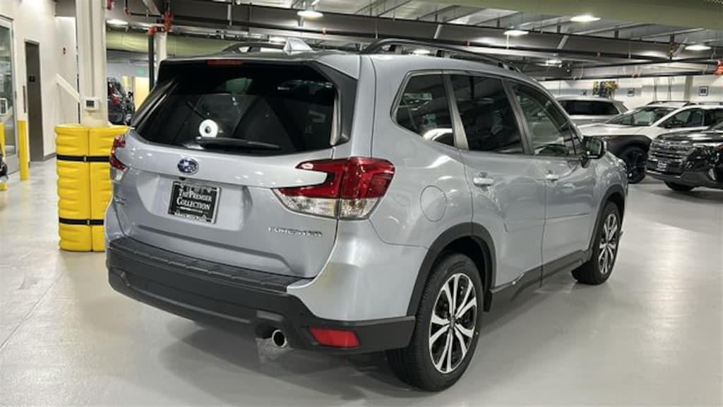 Used 2023 Subaru Forester Limited SUV