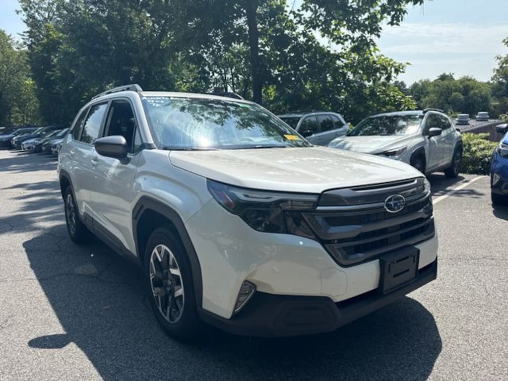 Used 2025 Subaru Forester Premium SUV