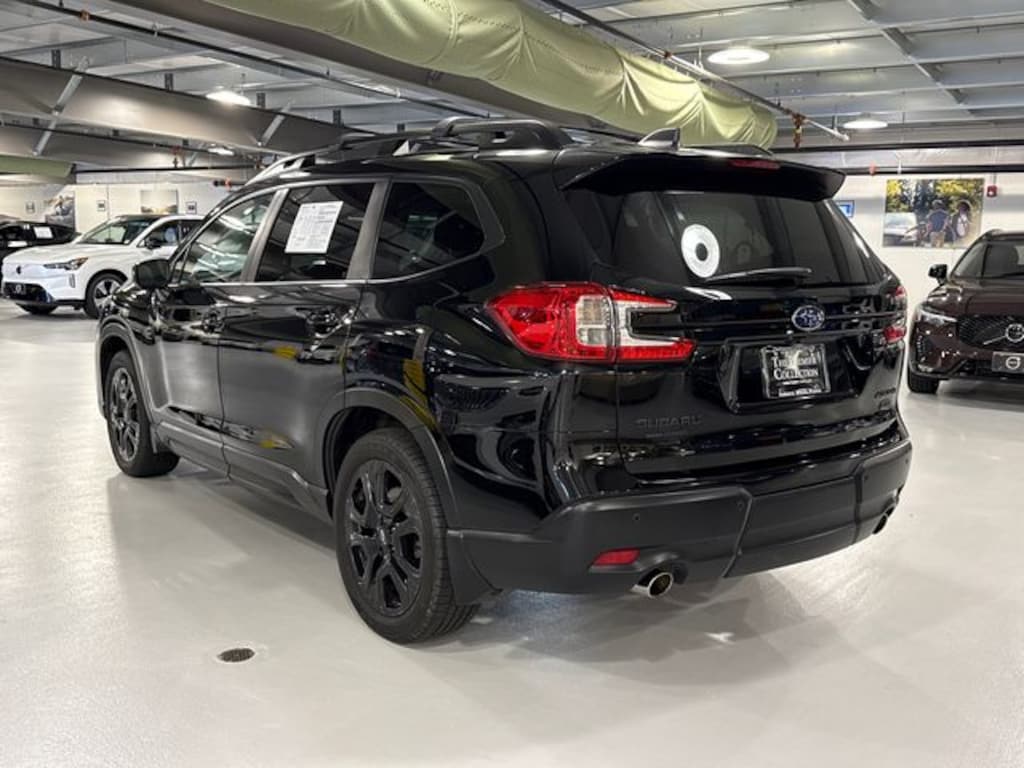 Used 2023 Subaru Ascent Onyx Edition Limited 7-Passenger SUV