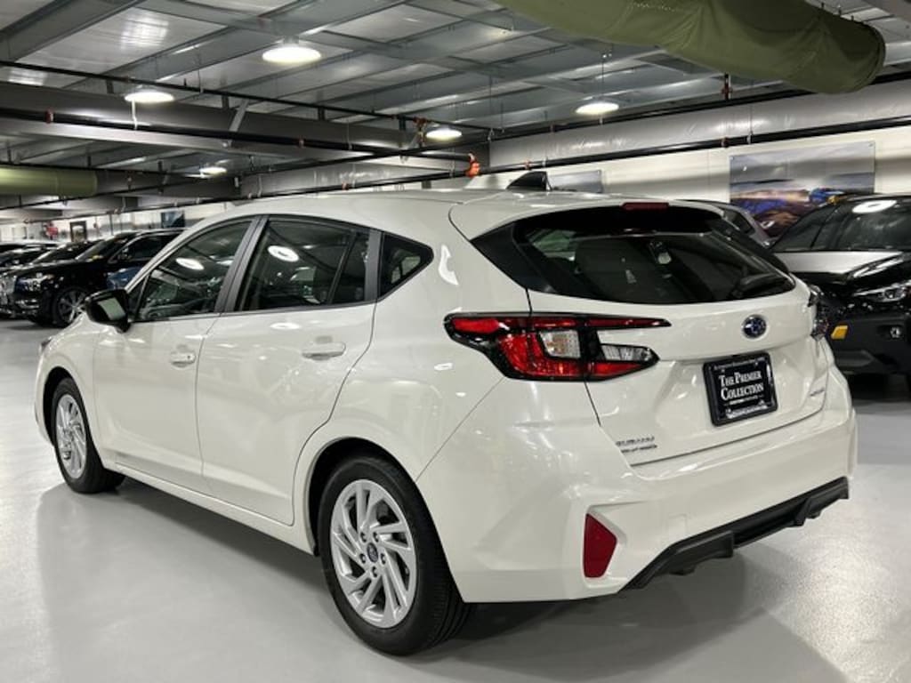 Used 2025 Subaru Impreza Base 5-Door