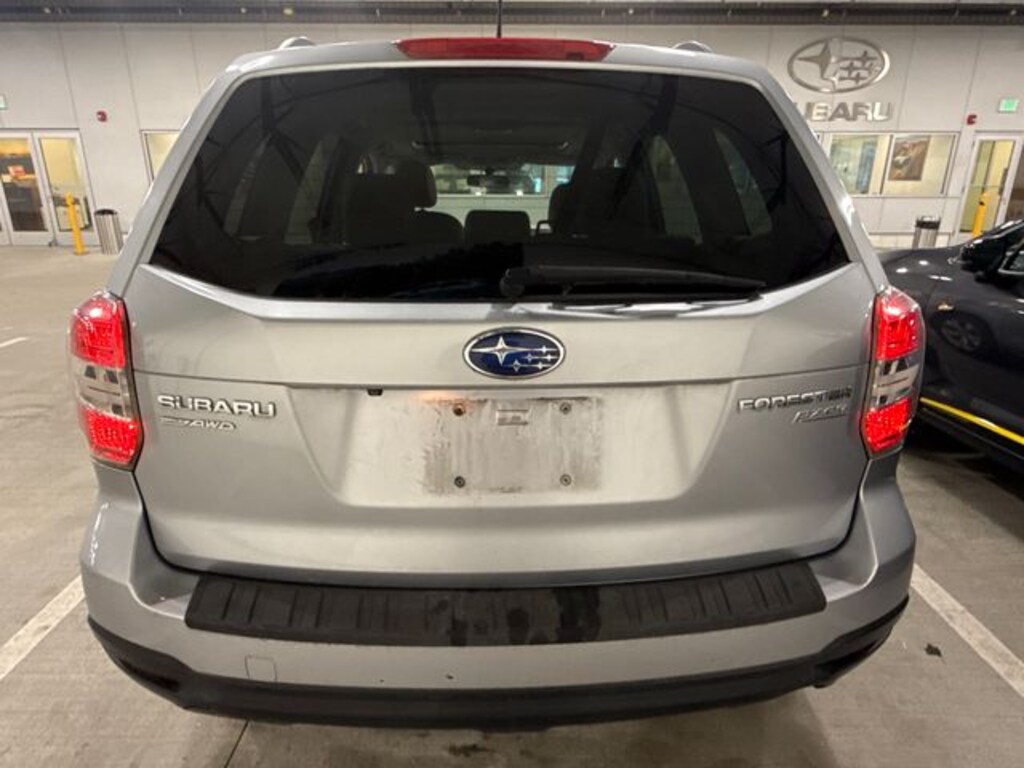 Used 2015 Subaru Forester 2.5i Premium (CVT) SUV