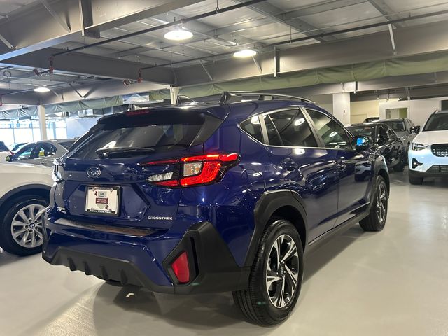 2025 Subaru Crosstrek Premium photo 2