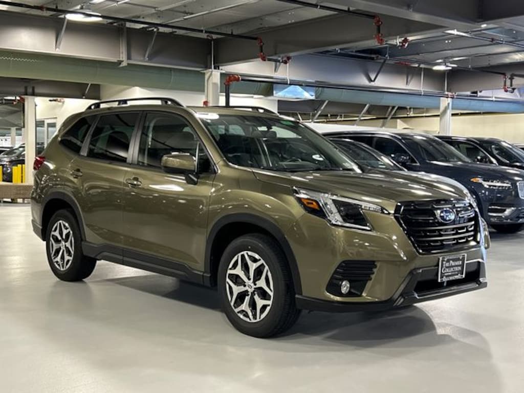 Used 2023 Subaru Forester Premium SUV