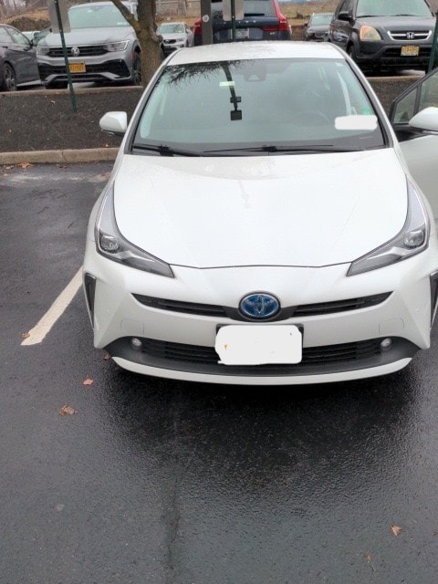 2021 Toyota Prius XLE's photo