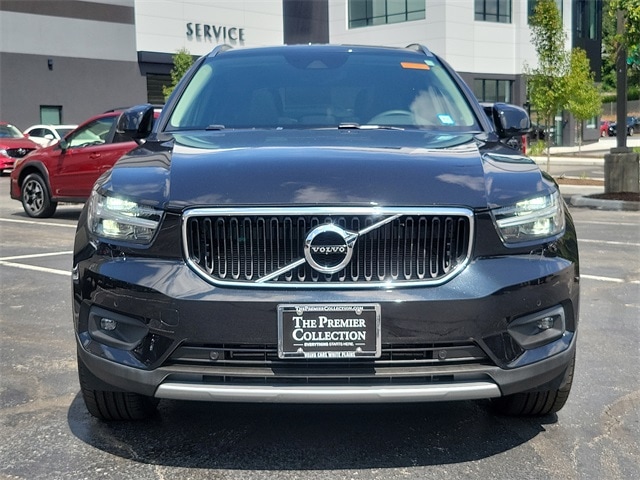 Used 2022 Volvo XC40 Momentum with VIN YV4162UKXN2697325 for sale in Elmsford, NY