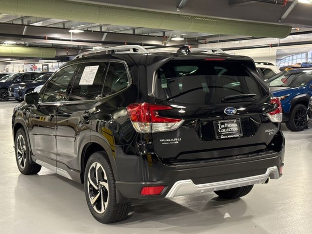 Used 2023 Subaru Forester Touring SUV