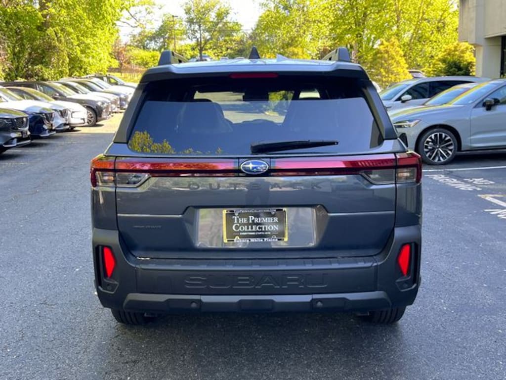 New 2026 Subaru Outback Touring XT SUV