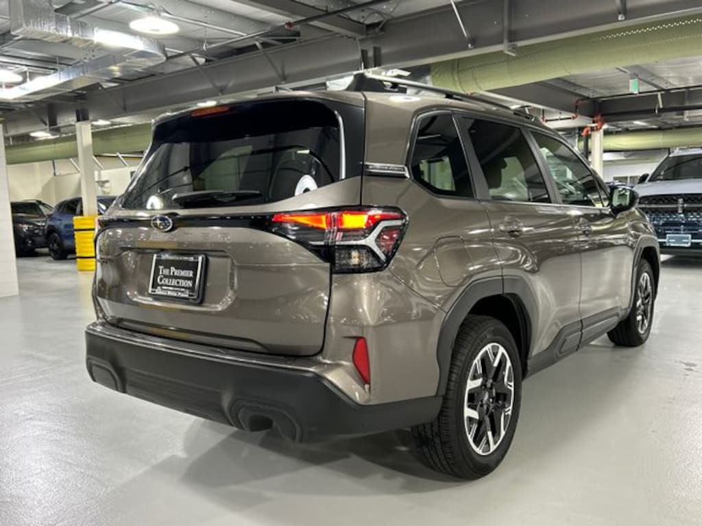 Used 2025 Subaru Forester Premium SUV