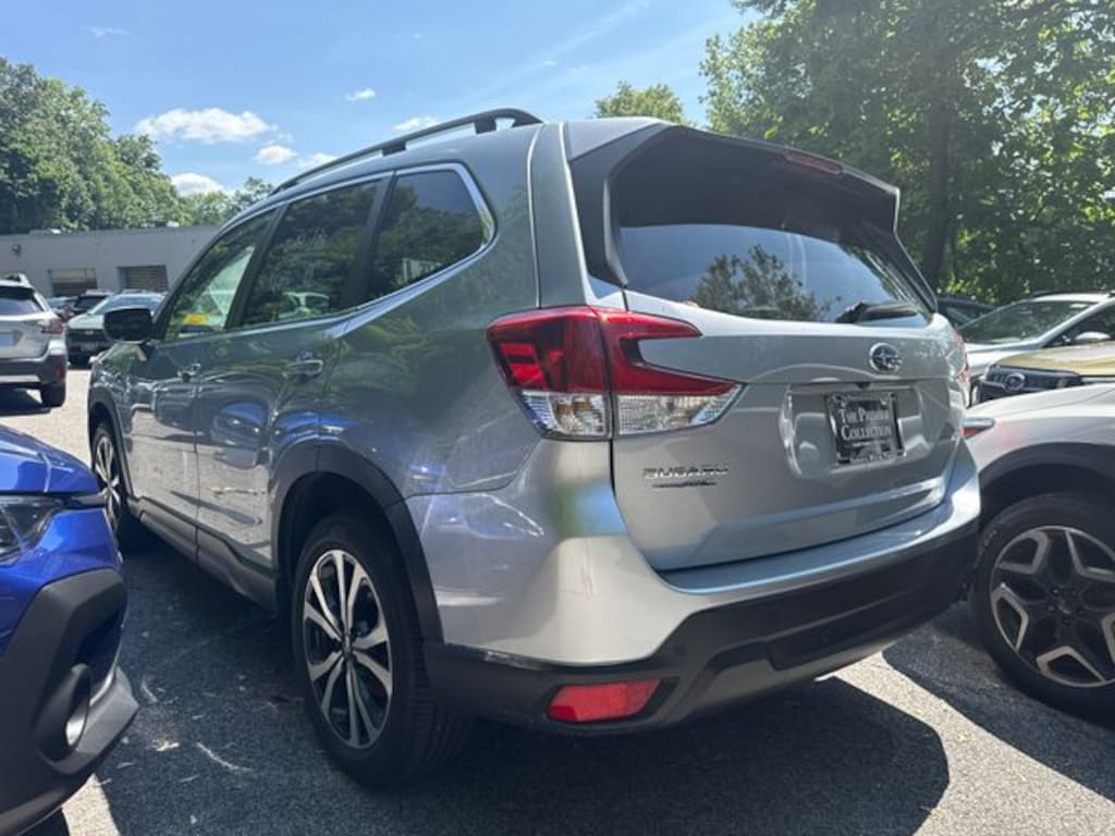 Used 2023 Subaru Forester Limited SUV