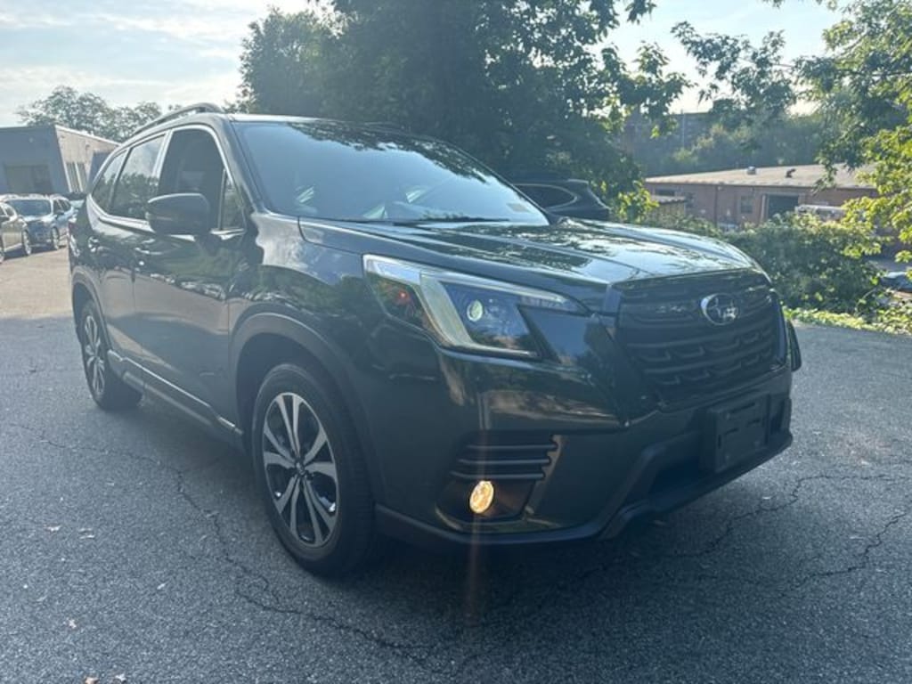 Used 2023 Subaru Forester Limited SUV