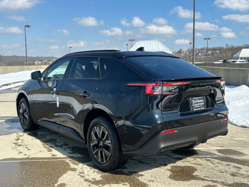 New 2026 Subaru Solterra Premium SUV