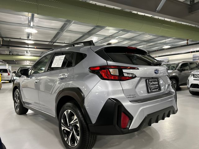 2025 Subaru Crosstrek Premium photo 2