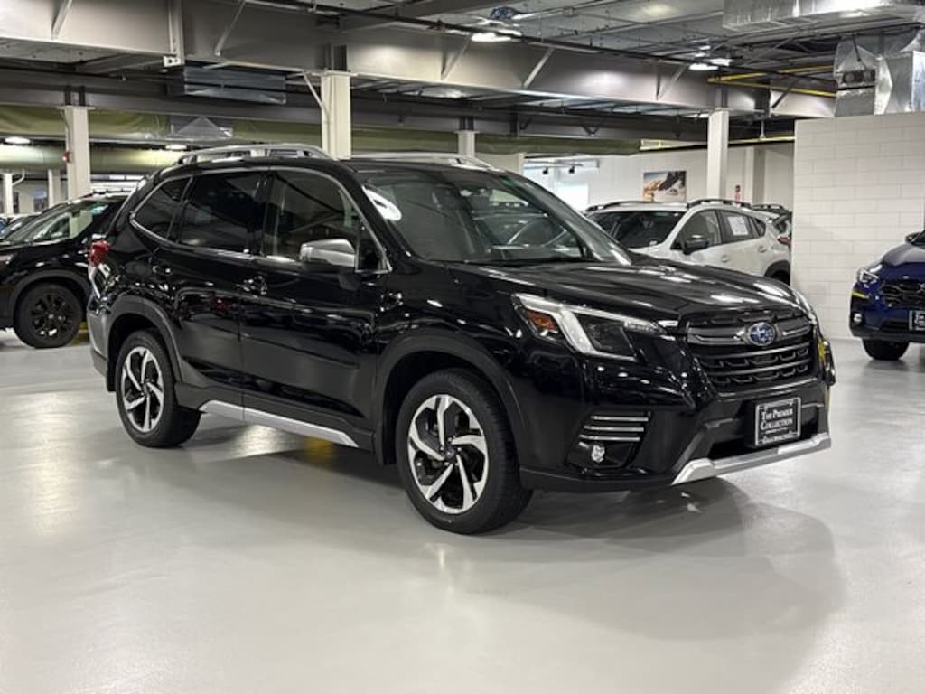 Used 2023 Subaru Forester Touring SUV