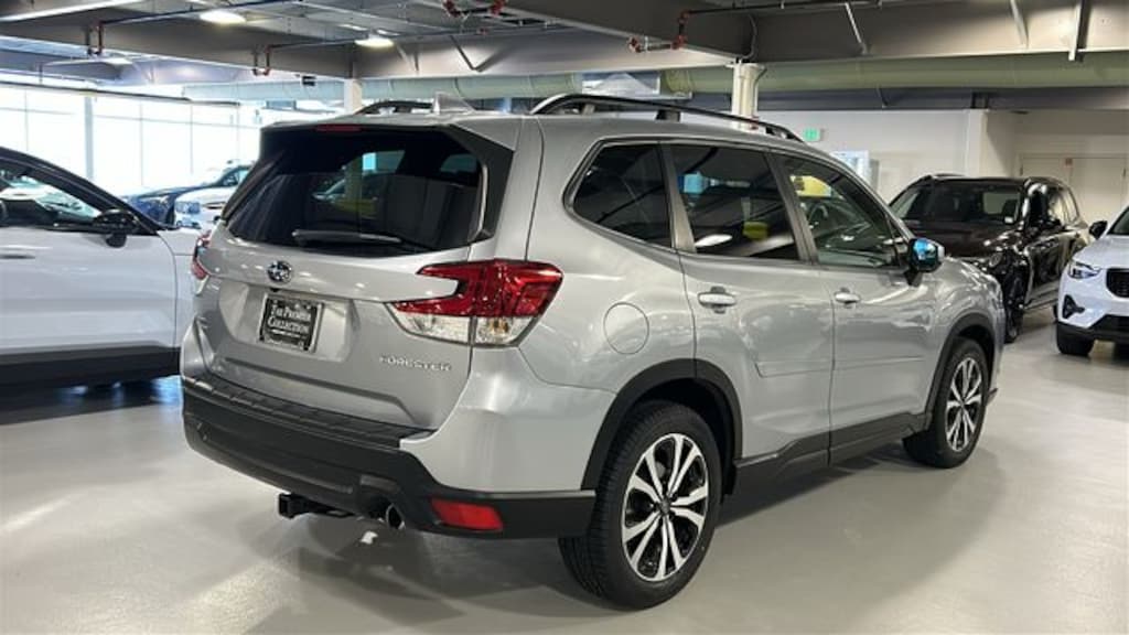 Used 2022 Subaru Forester Limited SUV