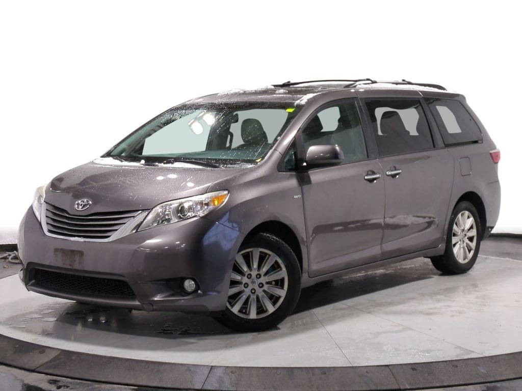 2017 Toyota Sienna XLE -
                  Troy, MI
