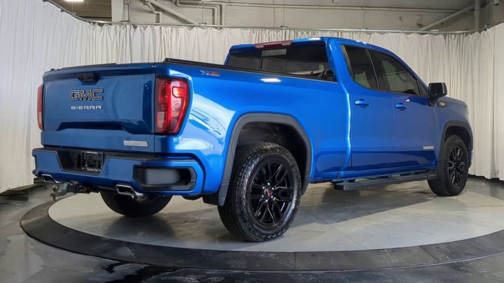 Thumbnail: 2023 GMC Sierra 1500 - 9