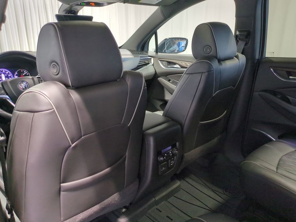 Thumbnail: 2023 Buick Enclave - 18