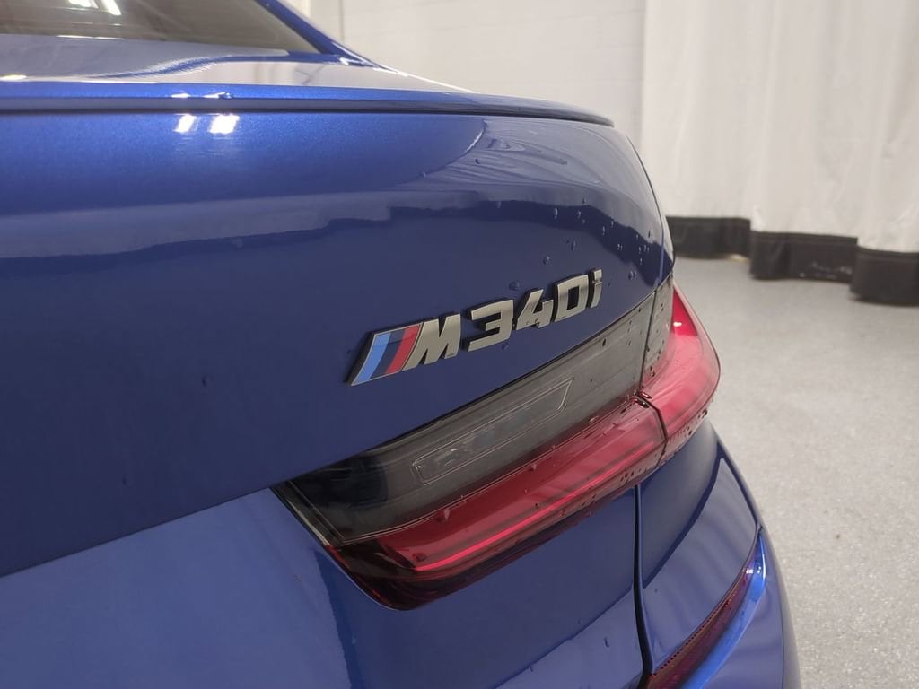 Thumbnail: 2021 BMW 3 Series - 22