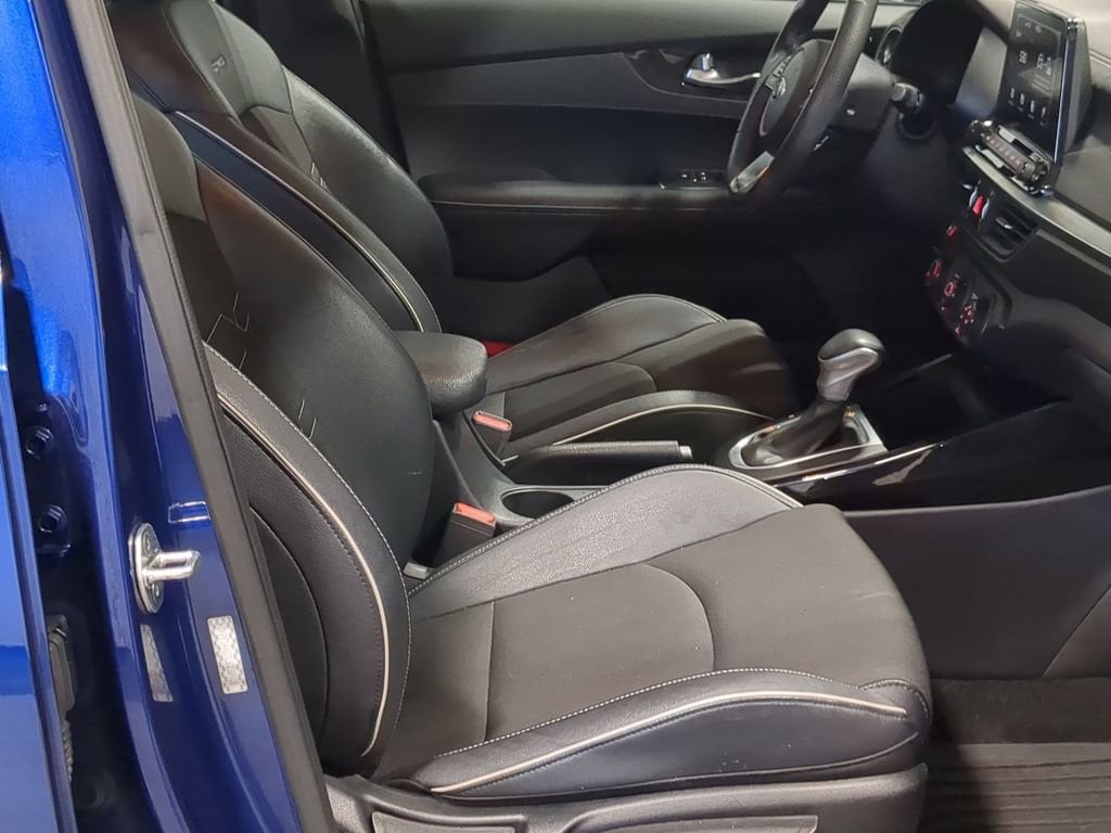 Thumbnail: 2020 Kia Forte - 32