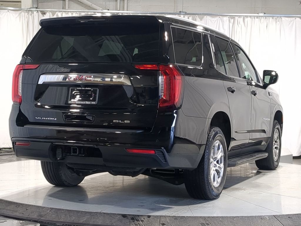 Thumbnail: 2023 GMC Yukon - 17