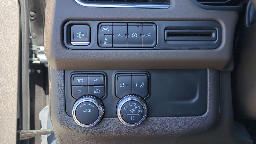 Thumbnail: 2022 GMC Yukon - 18