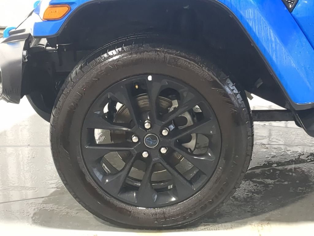 Thumbnail: 2024 Jeep Wrangler - 24