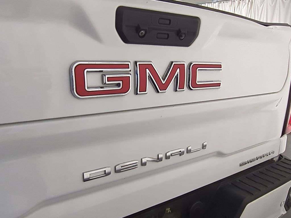 Thumbnail: 2020 GMC Sierra 3500 - 15
