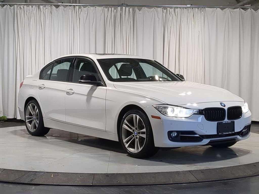 Thumbnail: 2015 BMW 3 Series - 20
