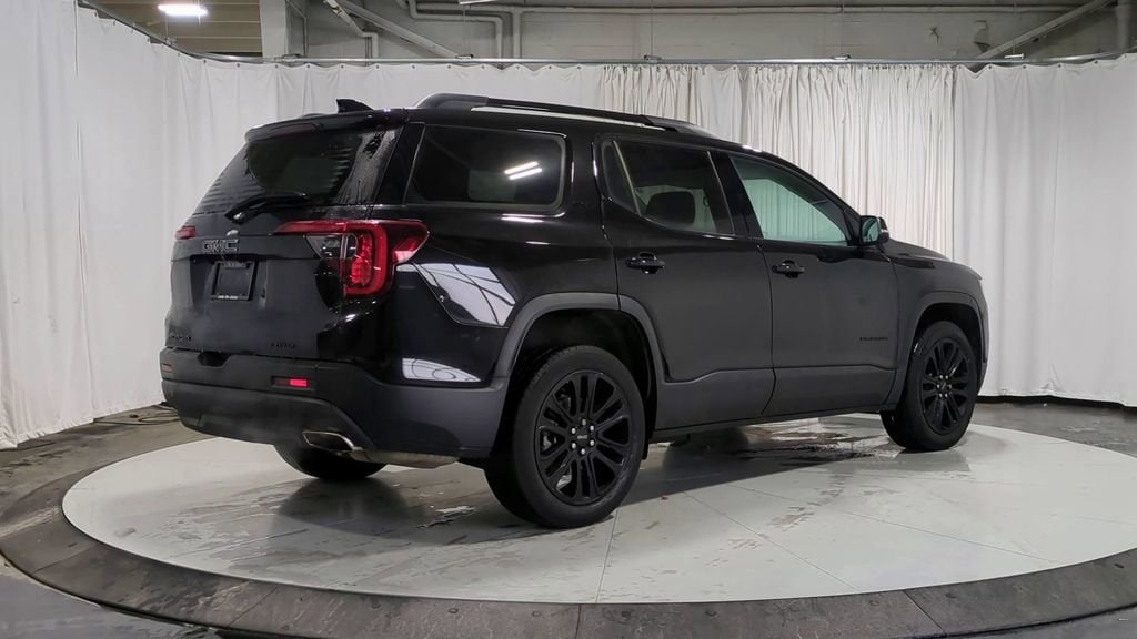 Thumbnail: 2023 GMC Acadia - 10