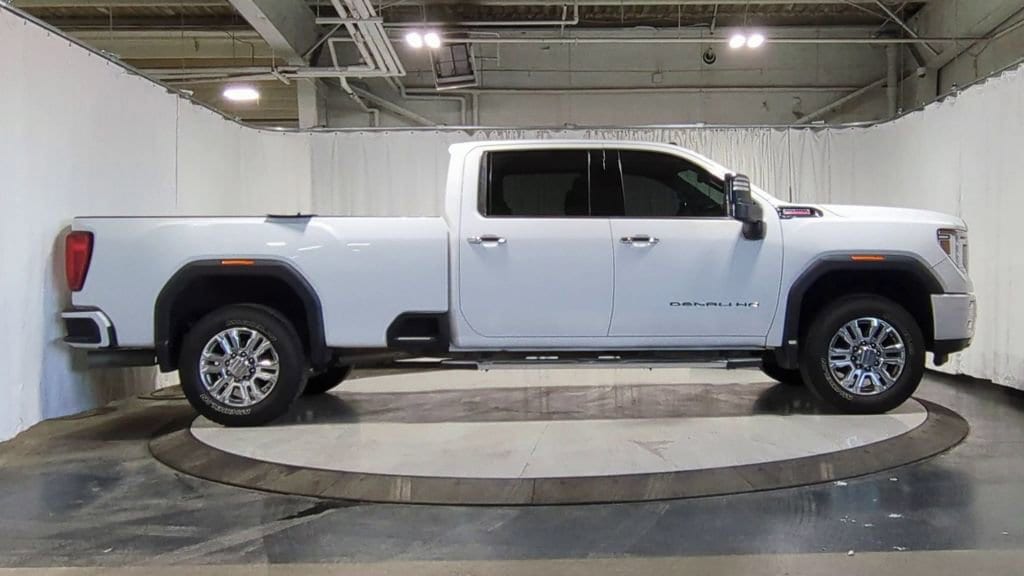 Thumbnail: 2020 GMC Sierra 3500 - 11