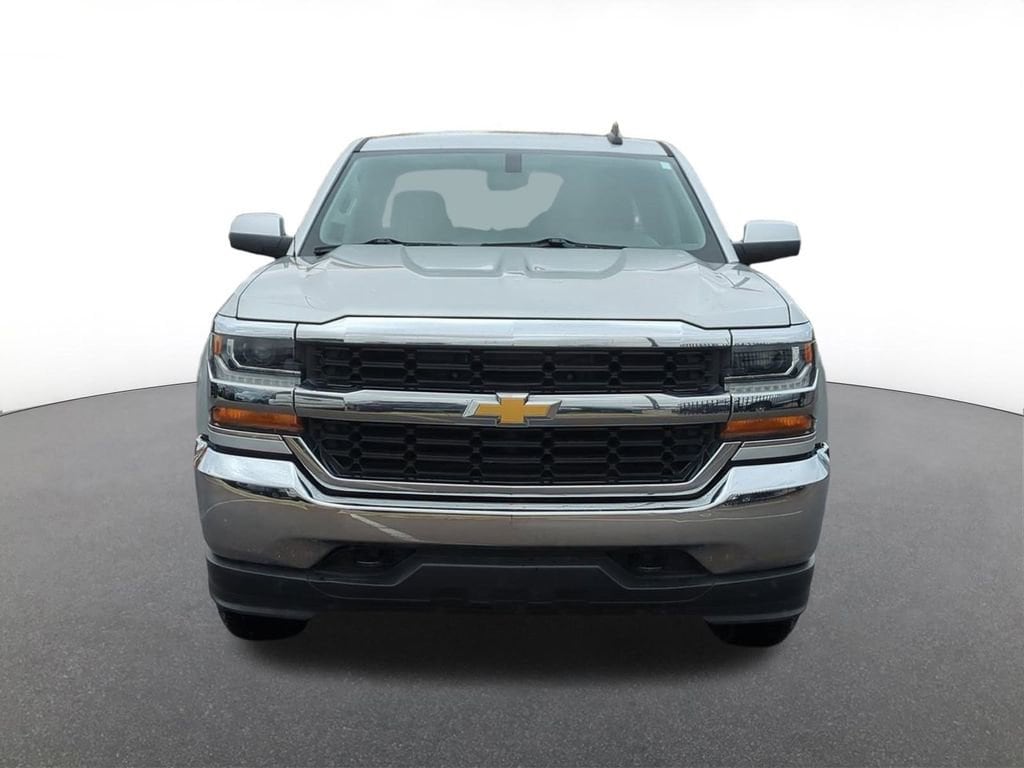 Thumbnail: 2017 Chevrolet Silverado 1500 - 10