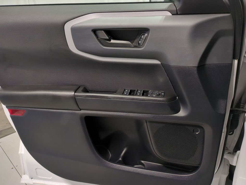 Thumbnail: 2023 Ford Bronco Sport - 38