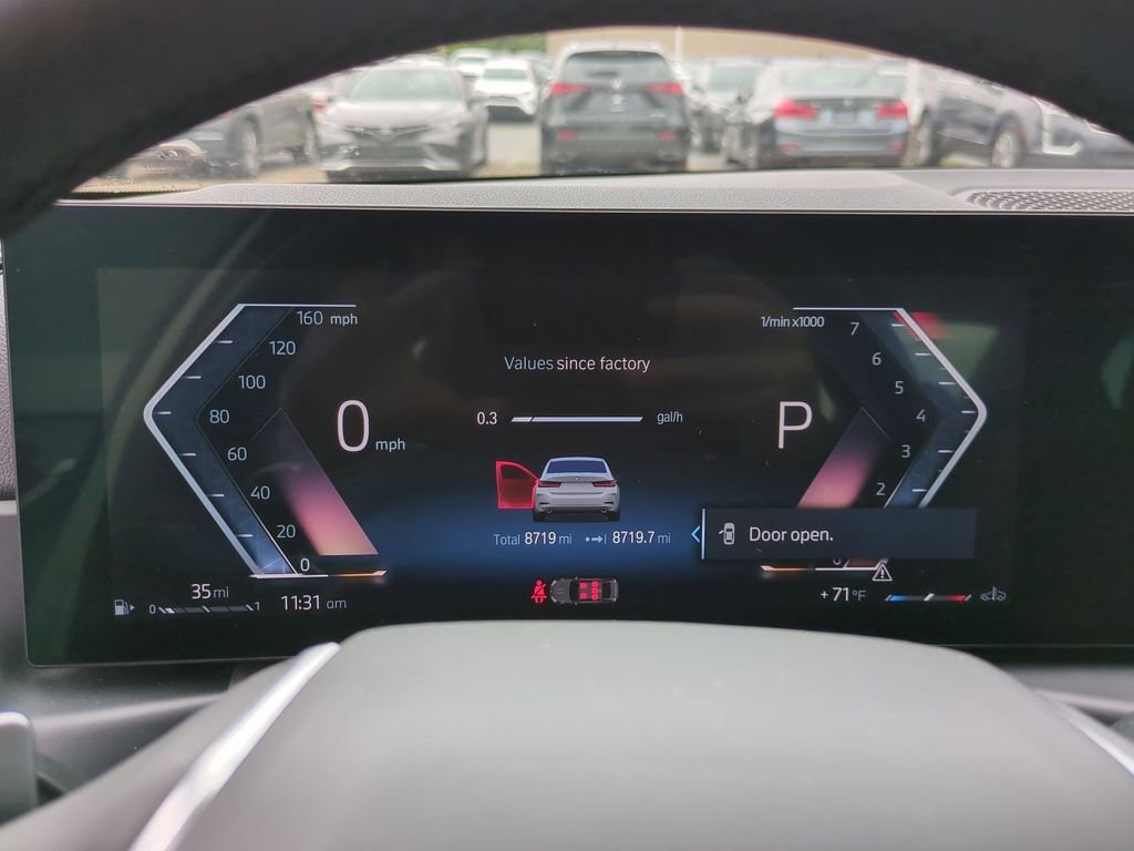 Thumbnail: 2024 BMW 3 Series - 36