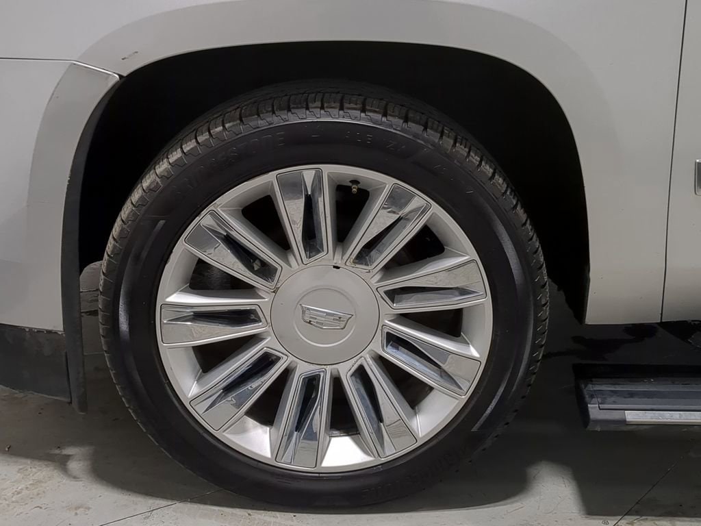 Thumbnail: 2015 Cadillac Escalade - 27