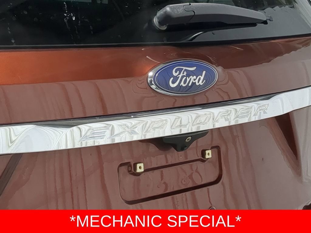 Thumbnail: 2016 Ford Explorer - 20