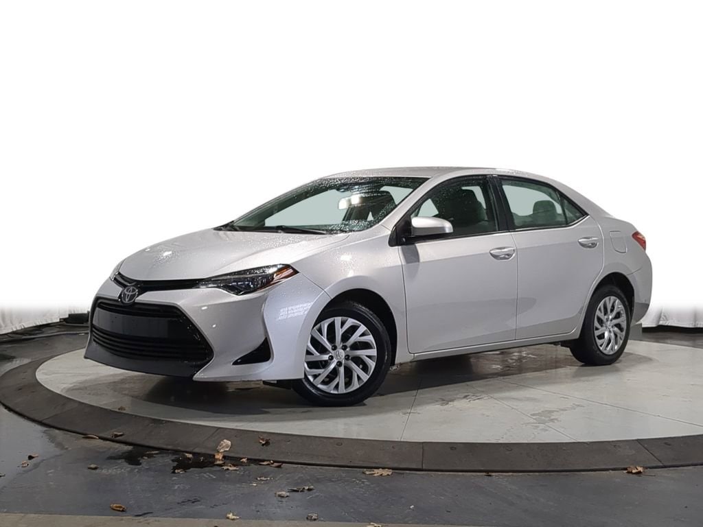 2018 Toyota Corolla LE -
                  Troy, MI