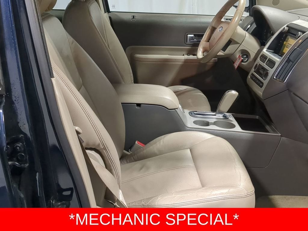 Thumbnail: 2009 Ford Edge - 21