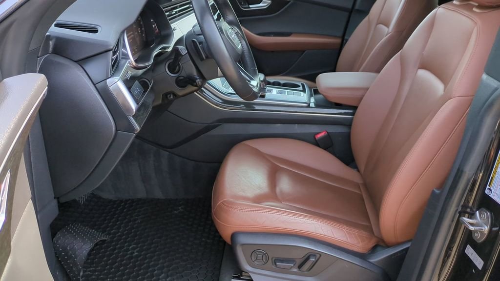 Thumbnail: 2019 Audi Q8 - 13