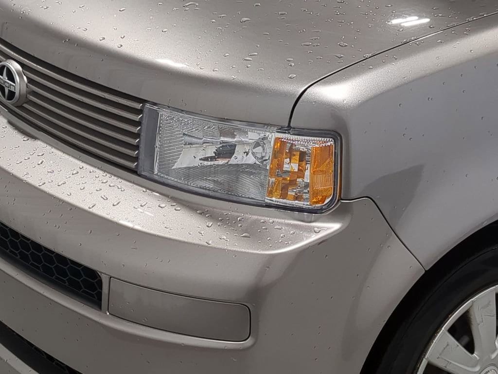 Thumbnail: 2005 Scion xB - 12