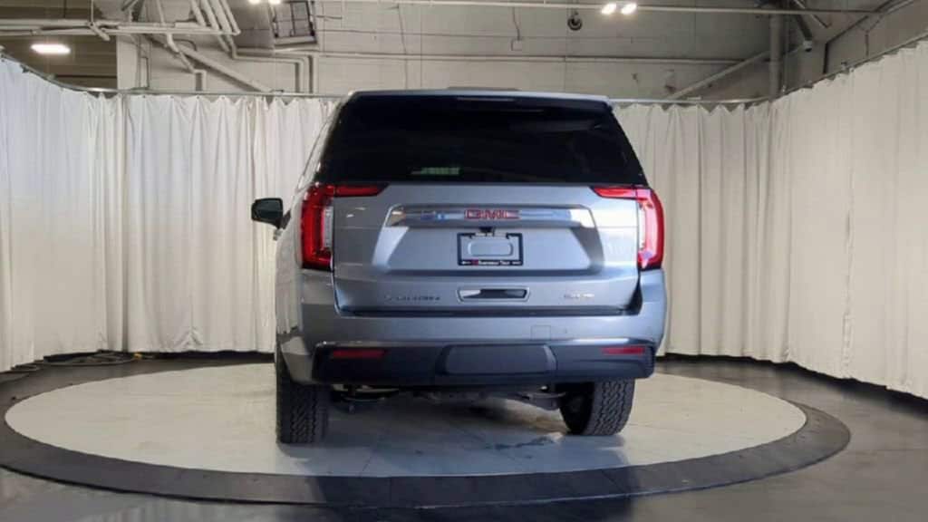 Thumbnail: 2023 GMC Yukon XL - 7