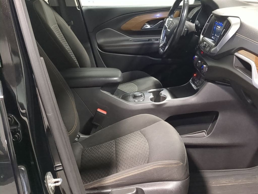 Thumbnail: 2020 GMC Terrain - 35