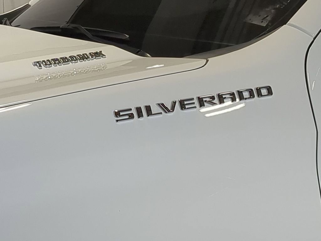Thumbnail: 2024 Chevrolet Silverado 1500 - 16